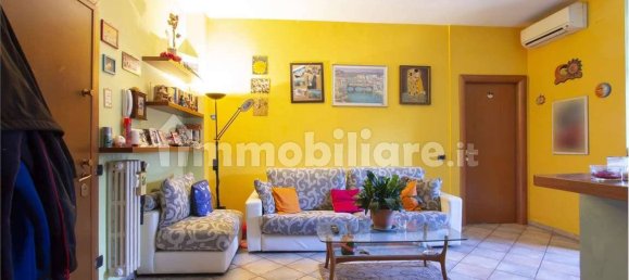 Apartamento de 2 dormitorios en Varedo, Italy No. 332634 7