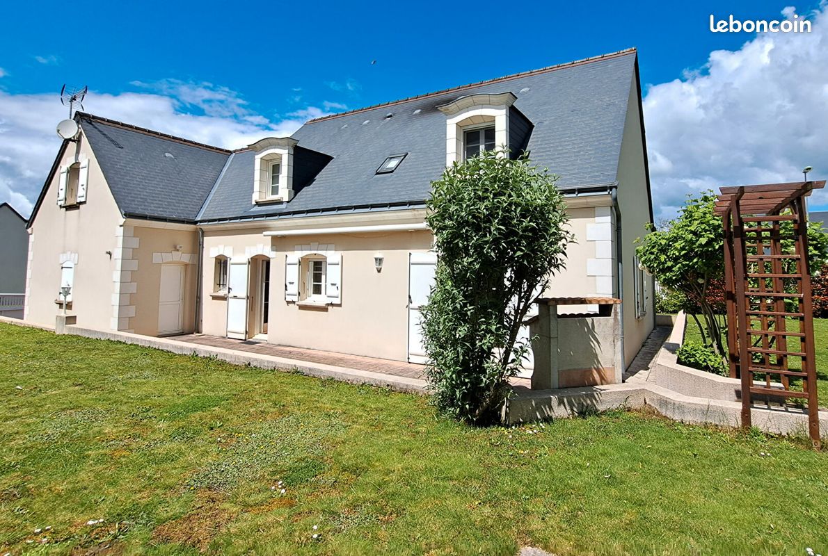 6 chambres Maison à Notre-Dame-d'Oé, France No. 267791