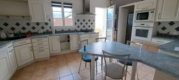 6 chambres Maison à Notre-Dame-d'Oé, France No. 267791 2