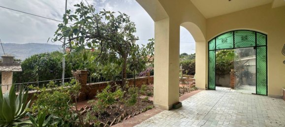 3 chambres Appartement à Monreale, Italy No. 321987 5