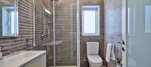 2 bedrooms Apartment in Saint Julian's, Malta No. 9810 7