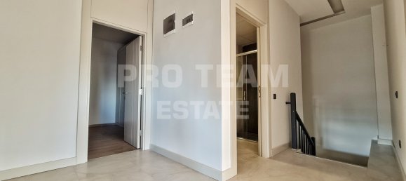6 rooms Penthouse in Konyaalti, Turkey No. 28004 28