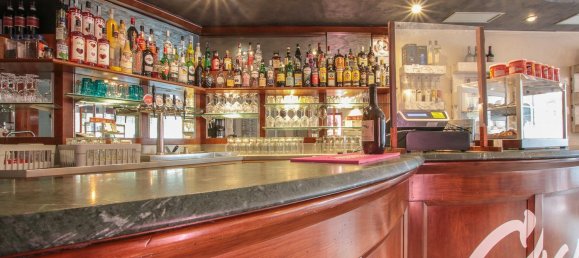 Gewerbliche Immobilie in Cerro Veronese, Italy 60m², Nr. 54273 3