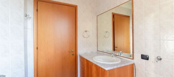 4 bedrooms Duplex in Cesano Maderno, Italy No. 364322 32