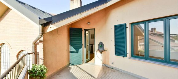 4 bedrooms Duplex in Cesano Maderno, Italy No. 364322 17