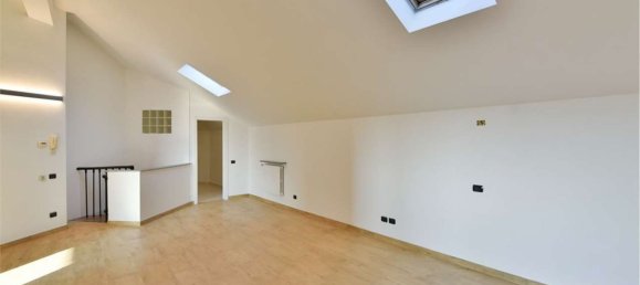 4 bedrooms Duplex in Cesano Maderno, Italy No. 364322 37