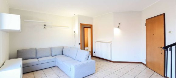 4 bedrooms Duplex in Cesano Maderno, Italy No. 364322 8