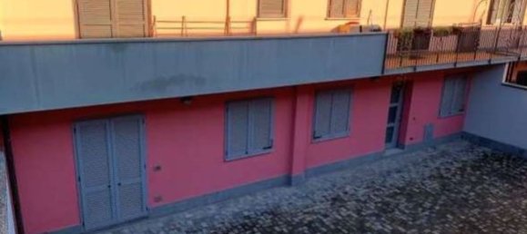 4 rooms Duplex in Vanzaghello, Italy No. 59918 2