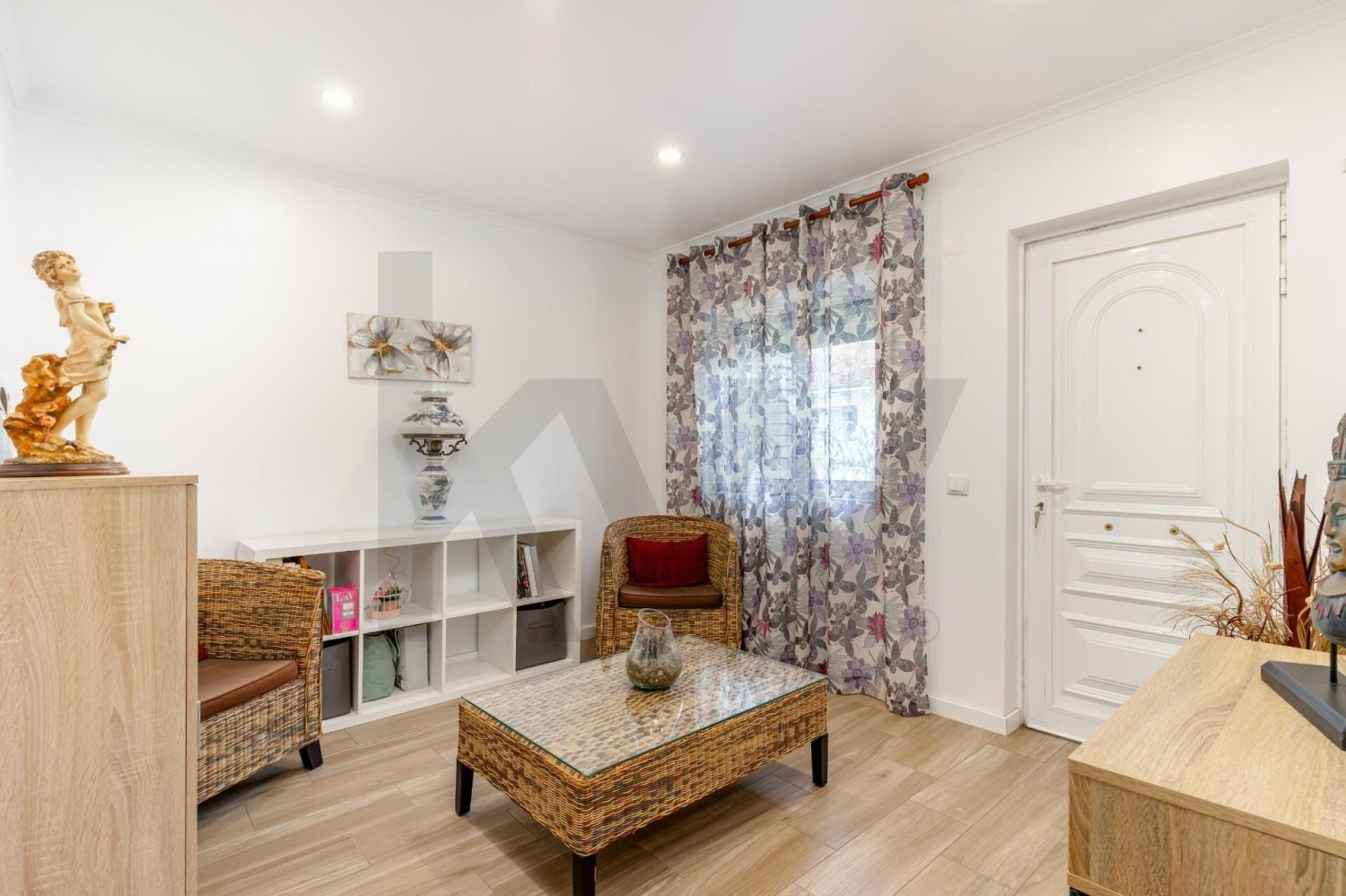 5 bedrooms House in Corroios, Portugal No. 156248