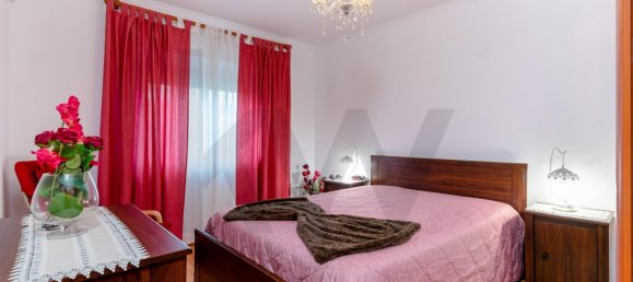 5 bedrooms House in Corroios, Portugal No. 156248 2