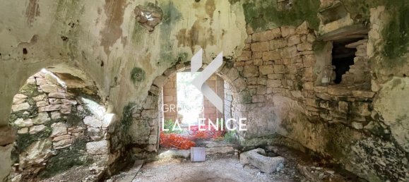 3-salle Maison à Locorotondo, Italy No. 16432 9