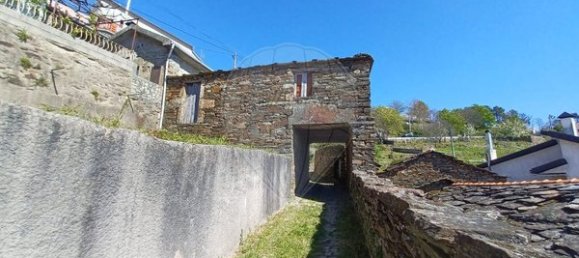 2 Schlafzimmer Haus in Castro Daire, Portugal, Nr. 188906 2