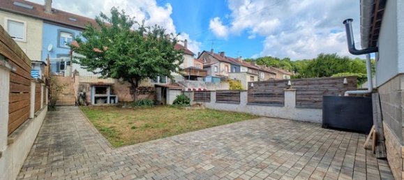 4 bedrooms House in Homecourt, France No. 313399 12