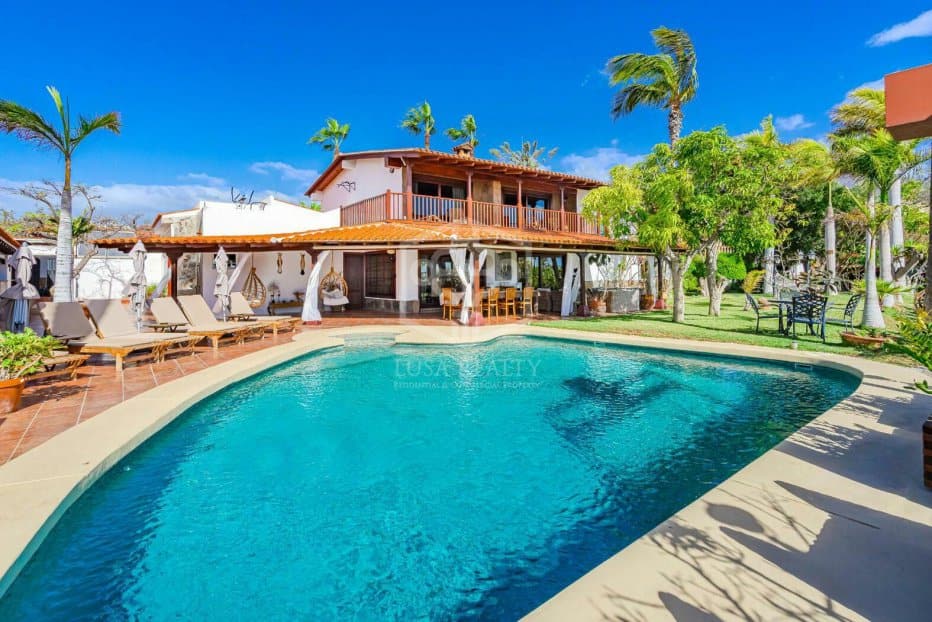 5 غرف نوم فيلا في Adeje, Spain رقم 16365