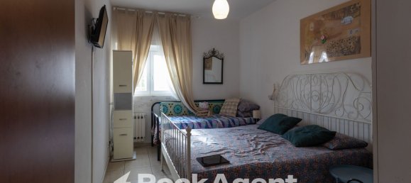 Apartamento de 4 habitaciónes en Livorno, Italy No. 200070 17