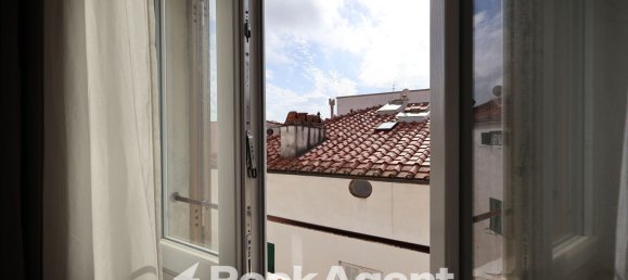 Apartamento de 4 habitaciónes en Livorno, Italy No. 200070 27