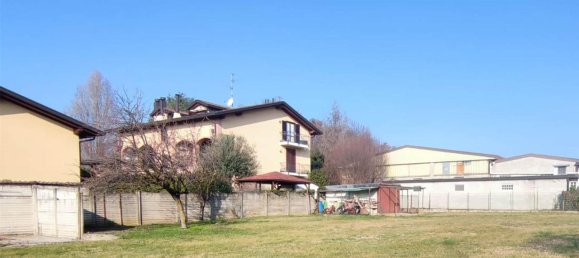 800m² Land in Bregnano, Italy No. 123152 3
