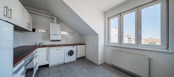 Квартира с 3 комнатами в Мариахильф, Австрия № 219486 13