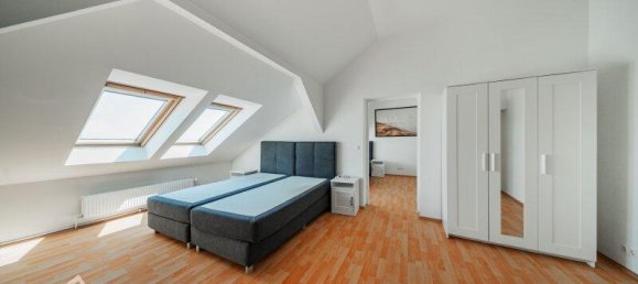 Квартира с 3 комнатами в Мариахильф, Австрия № 219486 5