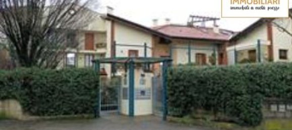 Apartamento de 2 habitaciónes en Caponago, Italy No. 4161 2