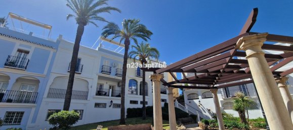 2 bedrooms Townhouse in Marbella, Spain No. 142173 14