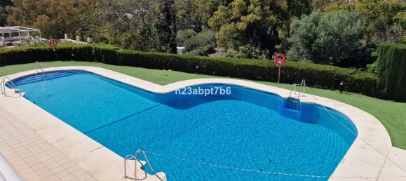 2 bedrooms Townhouse in Marbella, Spain No. 142173 12