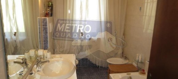5 rooms Apartment in Thiene, Italy No. 9440 23