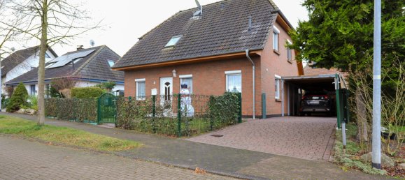 Casa de 5 habitaciónes en Rostock, Germany No. 190709 2