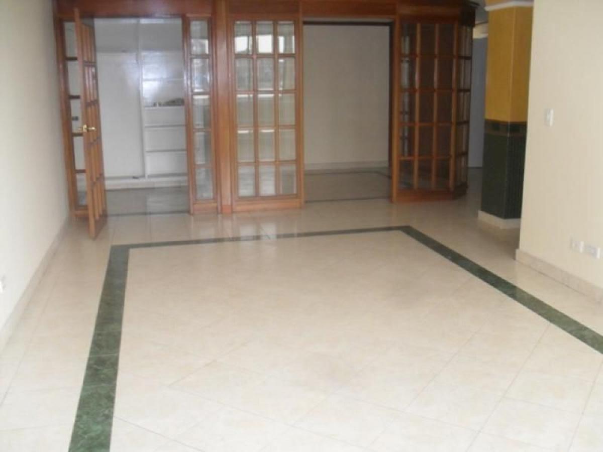 2 bedrooms House in Bogota, Colombia No. 11934