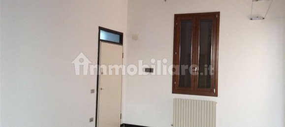 2 bedrooms Apartment in Adria, Italy No. 225421 3