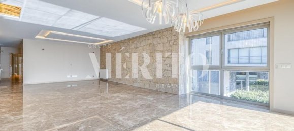 4 bedrooms Apartment in Vila do Conde, Portugal No. 53455 4