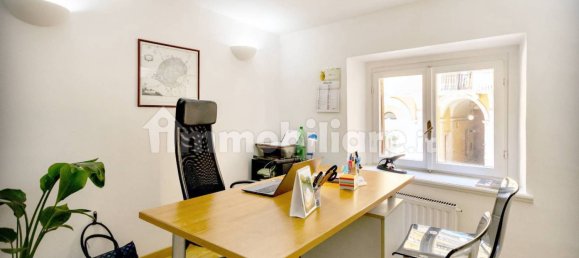 10 bedrooms Apartment in Rome, Italy No. 289847 28