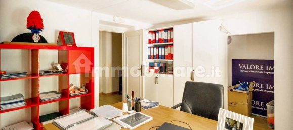 10 bedrooms Apartment in Rome, Italy No. 289847 9