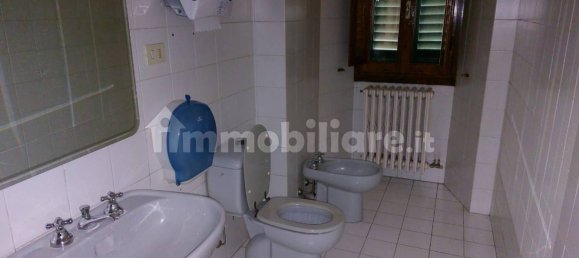 5 rooms Office in Florence, Italy No. 194019 15