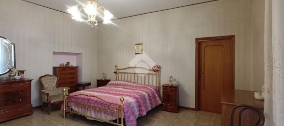5 Schlafzimmer Haus in Atri, Italy, Nr. 323162 8