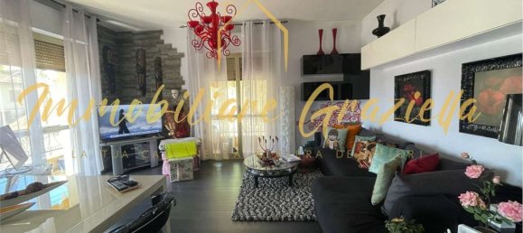 3-salle Appartement à San Biagio della Cima, Italy No. 191627 7