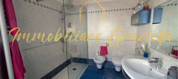 3-salle Appartement à San Biagio della Cima, Italy No. 191627 21