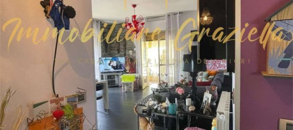 3-salle Appartement à San Biagio della Cima, Italy No. 191627 11