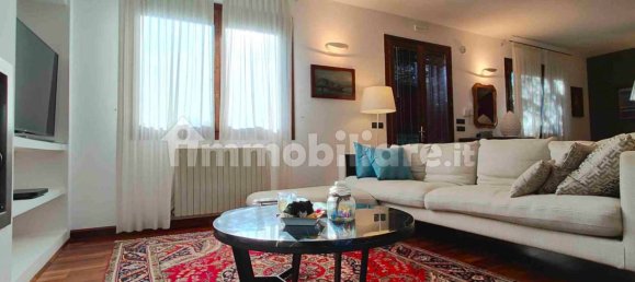 6 bedrooms Villa in Ferrara, Italy No. 207754 52