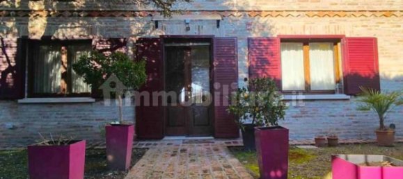 6 bedrooms Villa in Ferrara, Italy No. 207754 43