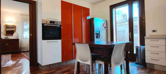 6 bedrooms Villa in Ferrara, Italy No. 207754 57