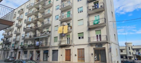 4 rooms Apartment in Locorotondo, Italy No. 24876 19