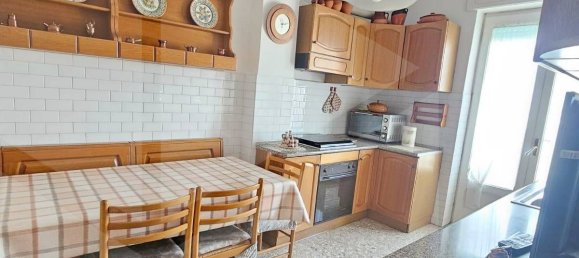 4 rooms Apartment in Locorotondo, Italy No. 24876 32
