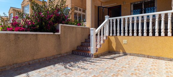 2 غرف نوم تاون هاوس في Alicante, Spain رقم 186469 4