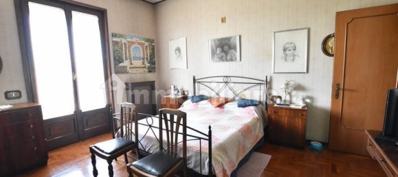 4 bedrooms Villa in Fidenza, Italy No. 357701 9