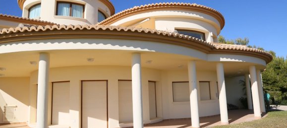 4 bedrooms Villa in Calpe, Spain No. 957 12