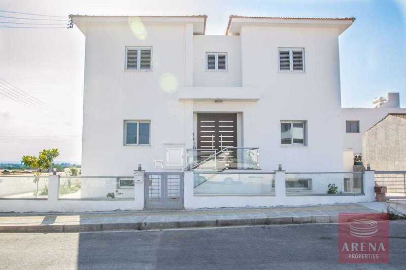 Villa T4 em Frenaros, Cyprus N.º 7311