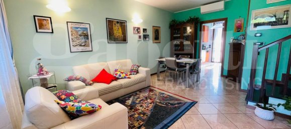 3 bedrooms House in Valsamoggia, Italy No. 325838 33