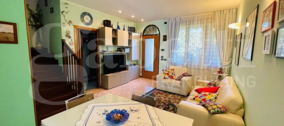 3 bedrooms House in Valsamoggia, Italy No. 325838 31