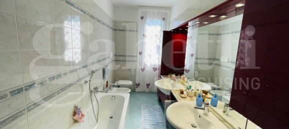 3 bedrooms House in Valsamoggia, Italy No. 325838 19